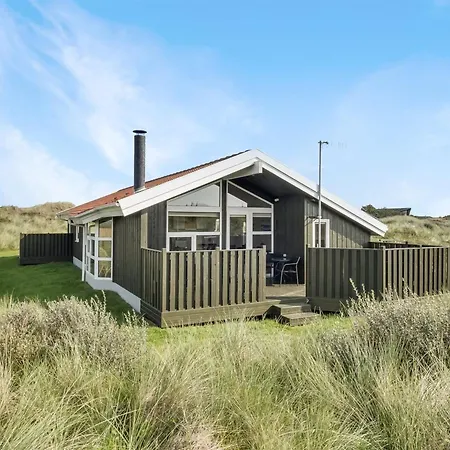 Suometar - 400m From The Sea By Interhome