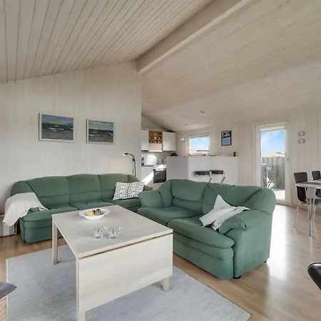 度假居 Suometar - 400m From The Sea By Interhome *