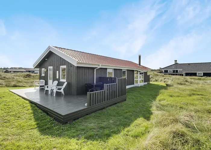 Suometar - 400m From The Sea By Interhome *